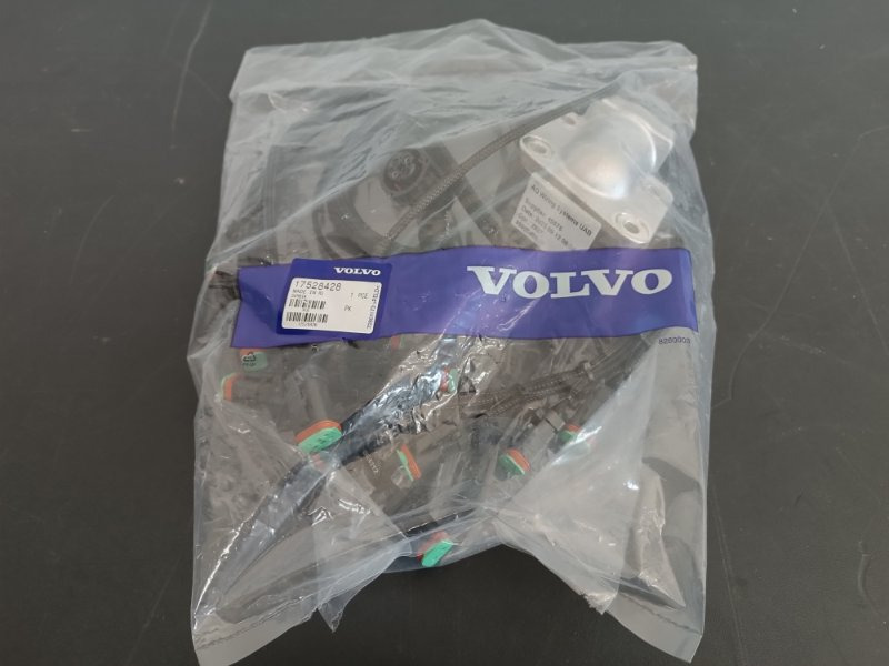 VCE, VOLVO WIRING HARNESS - 17528428 - Кабели/ Провода для Грузовиков: фото 1 VCE, VOLVO WIRING HARNESS - 17528428 - Кабели/ Провода для Грузовиков: фото 1