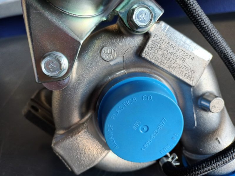 IVECO TURBOCHARGER TD04L 500372214 - Запчасти для Грузовиков: фото 3 IVECO TURBOCHARGER TD04L 500372214 - Запчасти для Грузовиков: фото 3