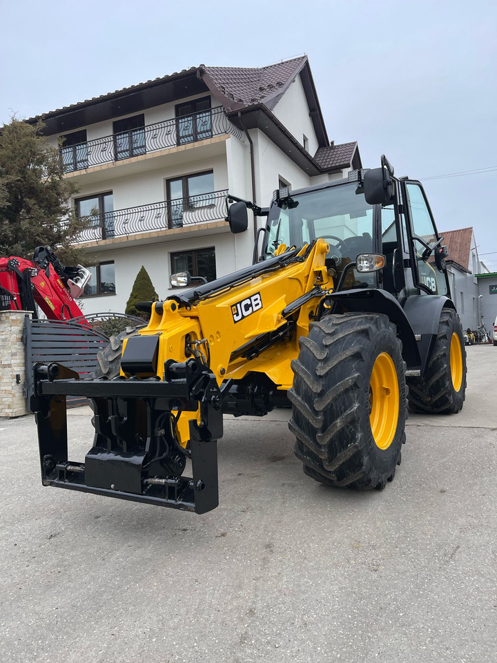 JCB TM320s - Телескопический фронтальный погрузчик: фото 1 JCB TM320s - Телескопический фронтальный погрузчик: фото 1