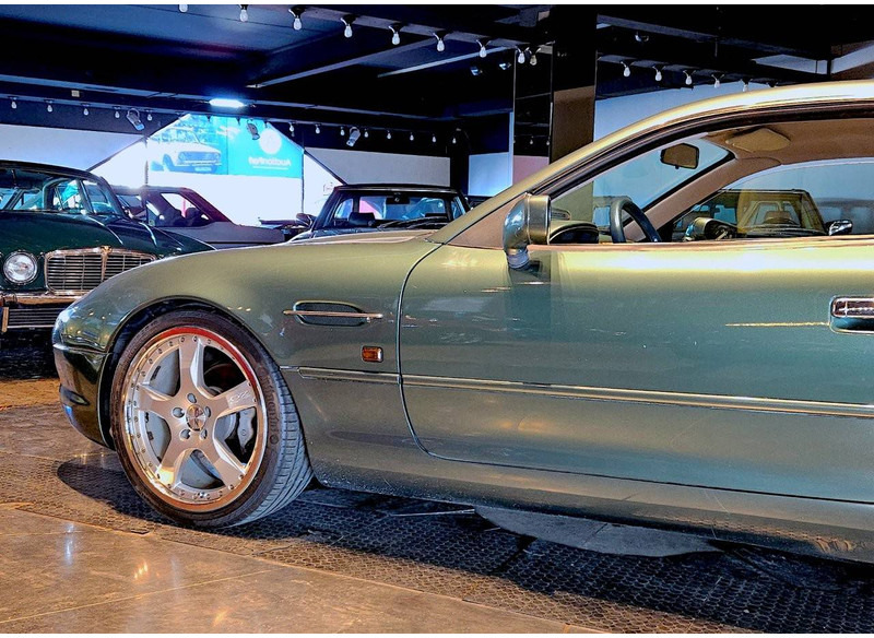 Aston Martin DB7 Automatic - Легковой автомобиль: фото 2 Aston Martin DB7 Automatic - Легковой автомобиль: фото 2