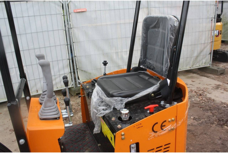 Captok CK13 - Мини-экскаватор: фото 5 Captok CK13 - Мини-экскаватор: фото 5