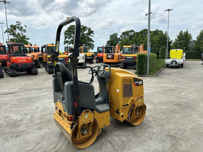 Caterpillar CB14B - Каток: фото 4 Caterpillar CB14B - Каток: фото 4