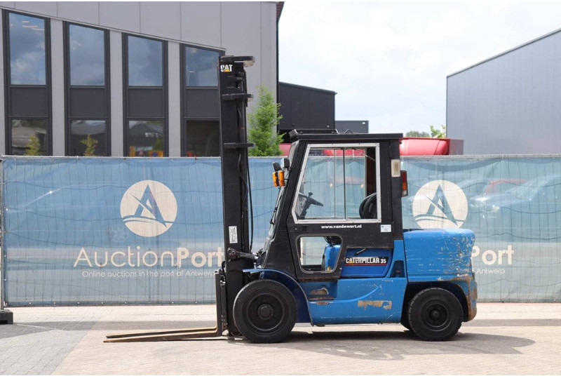 Caterpillar DP35K - Дизельный погрузчик: фото 1 Caterpillar DP35K - Дизельный погрузчик: фото 1