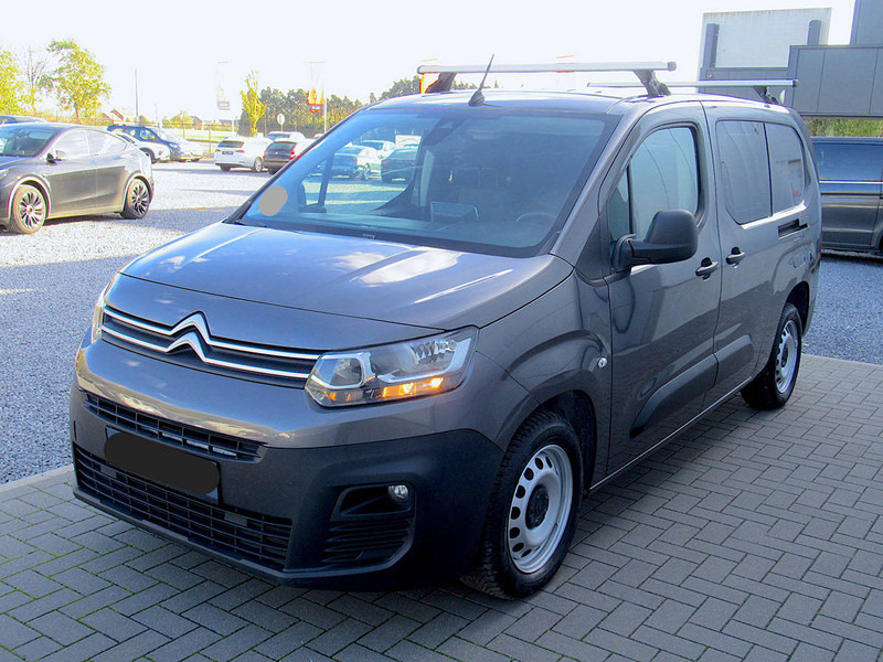Citroën Berlingo BlueHDi Automatic - Цельнометаллический фургон: фото 1 Citroën Berlingo BlueHDi Automatic - Цельнометаллический фургон: фото 1