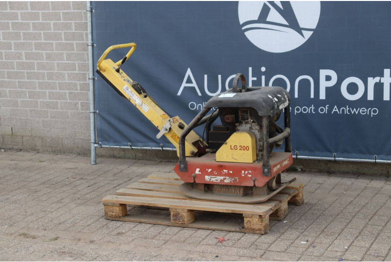 Dynapac LG 200 - Виброплита: фото 3 Dynapac LG 200 - Виброплита: фото 3