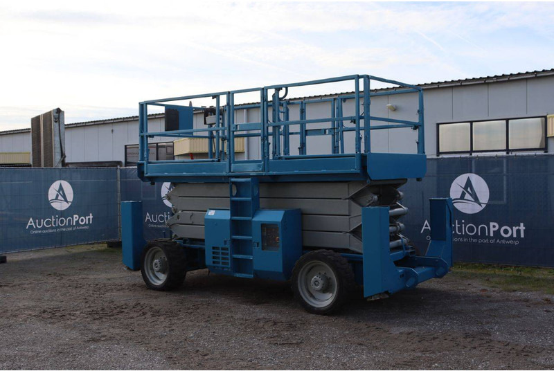 Genie GS-4390 - Ножничный подъемник: фото 4 Genie GS-4390 - Ножничный подъемник: фото 4