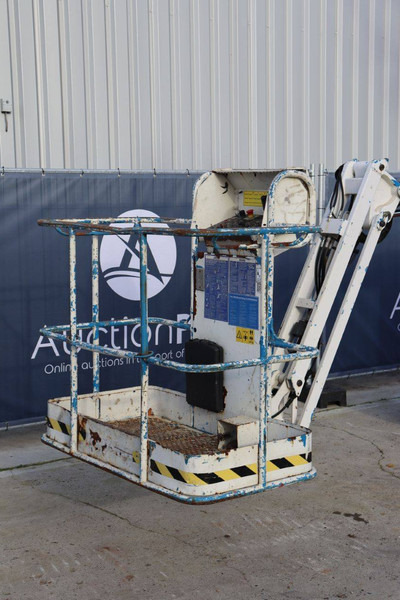 Коленчатый подъемник Genie Z-34/22: фото 11 Коленчатый подъемник Genie Z-34/22: фото 11