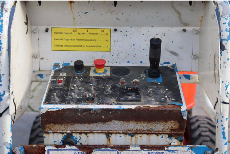 Коленчатый подъемник Genie Z-34/22: фото 17 Коленчатый подъемник Genie Z-34/22: фото 17