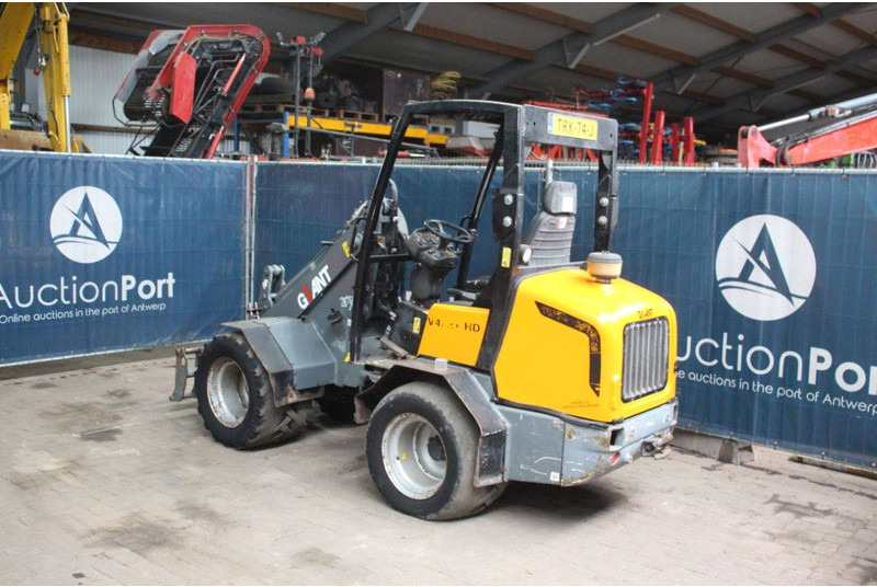 Giant V452T HD - Колёсный погрузчик: фото 3 Giant V452T HD - Колёсный погрузчик: фото 3