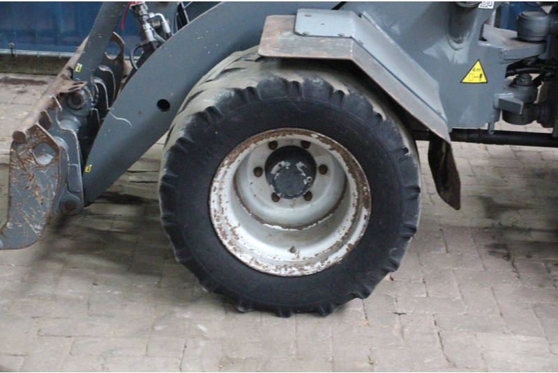 Колёсный погрузчик Giant V452T HD: фото 12 Колёсный погрузчик Giant V452T HD: фото 12