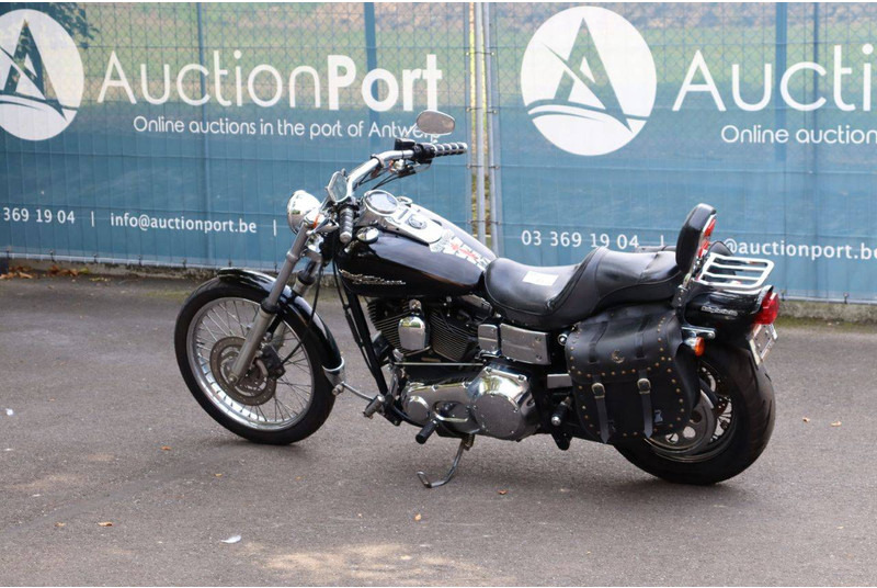 Harley-Davidson Dyna Wide Glide - Мотоцикл: фото 3 Harley-Davidson Dyna Wide Glide - Мотоцикл: фото 3