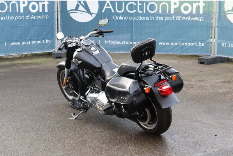 Harley-Davidson Fat Boy Lo - Мотоцикл: фото 4 Harley-Davidson Fat Boy Lo - Мотоцикл: фото 4