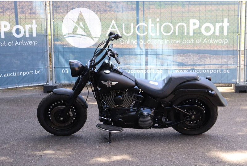 Harley-Davidson Fat Boy Low - Мотоцикл: фото 2 Harley-Davidson Fat Boy Low - Мотоцикл: фото 2