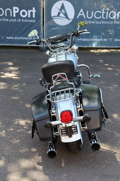 Harley-Davidson Road King Classic - Мотоцикл: фото 5 Harley-Davidson Road King Classic - Мотоцикл: фото 5