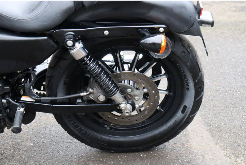 Мотоцикл Harley-Davidson Sporster XL 883 Iron: фото 15 Мотоцикл Harley-Davidson Sporster XL 883 Iron: фото 15