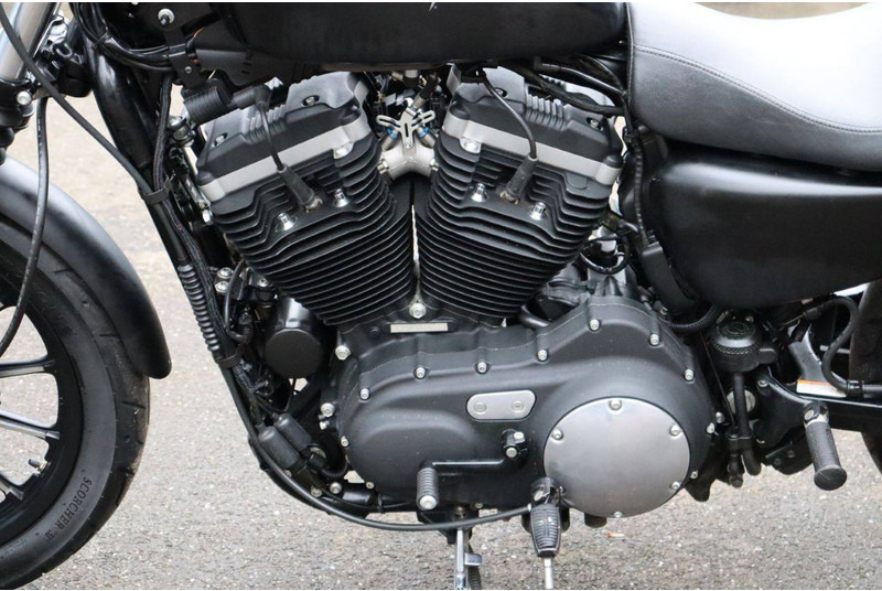 Мотоцикл Harley-Davidson Sporster XL 883 Iron: фото 14 Мотоцикл Harley-Davidson Sporster XL 883 Iron: фото 14