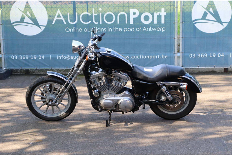 Harley-Davidson Sportster 883 Springer - Мотоцикл: фото 2 Harley-Davidson Sportster 883 Springer - Мотоцикл: фото 2