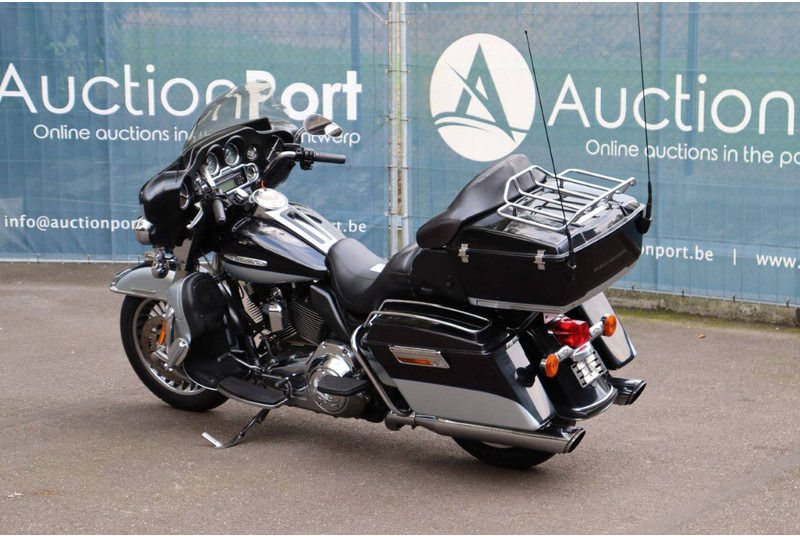 Harley-Davidson Ultra Classic - Мотоцикл: фото 3 Harley-Davidson Ultra Classic - Мотоцикл: фото 3