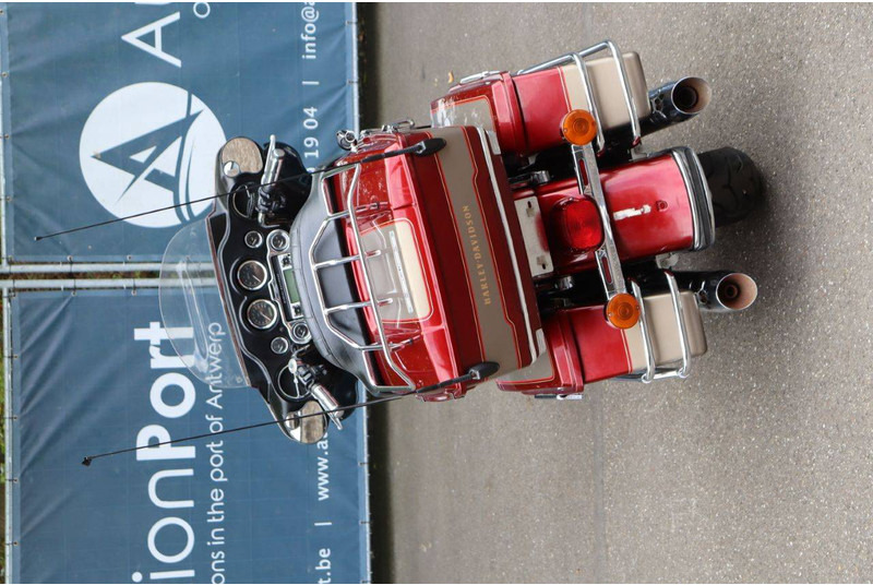 Harley-Davidson Ultra Classic - Мотоцикл: фото 5 Harley-Davidson Ultra Classic - Мотоцикл: фото 5