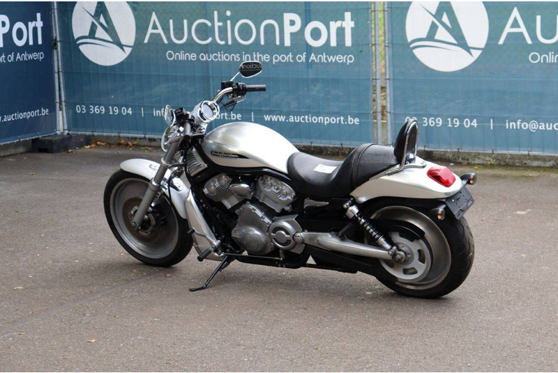 Harley-Davidson V-Rod VRSC - Мотоцикл: фото 3 Harley-Davidson V-Rod VRSC - Мотоцикл: фото 3