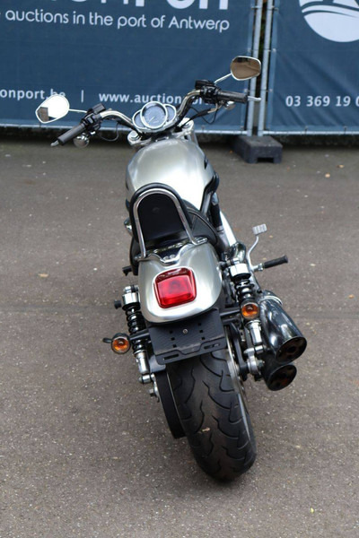 Harley-Davidson V-Rod VRSC - Мотоцикл: фото 5 Harley-Davidson V-Rod VRSC - Мотоцикл: фото 5