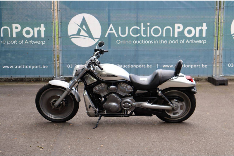 Harley-Davidson V-Rod VRSC - Мотоцикл: фото 2 Harley-Davidson V-Rod VRSC - Мотоцикл: фото 2