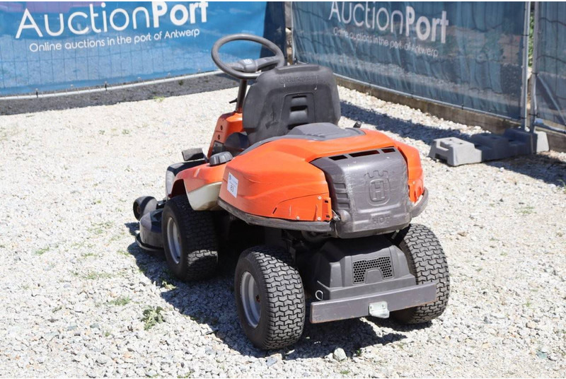 Husqvarna R214TC - Газонокосилка: фото 4 Husqvarna R214TC - Газонокосилка: фото 4