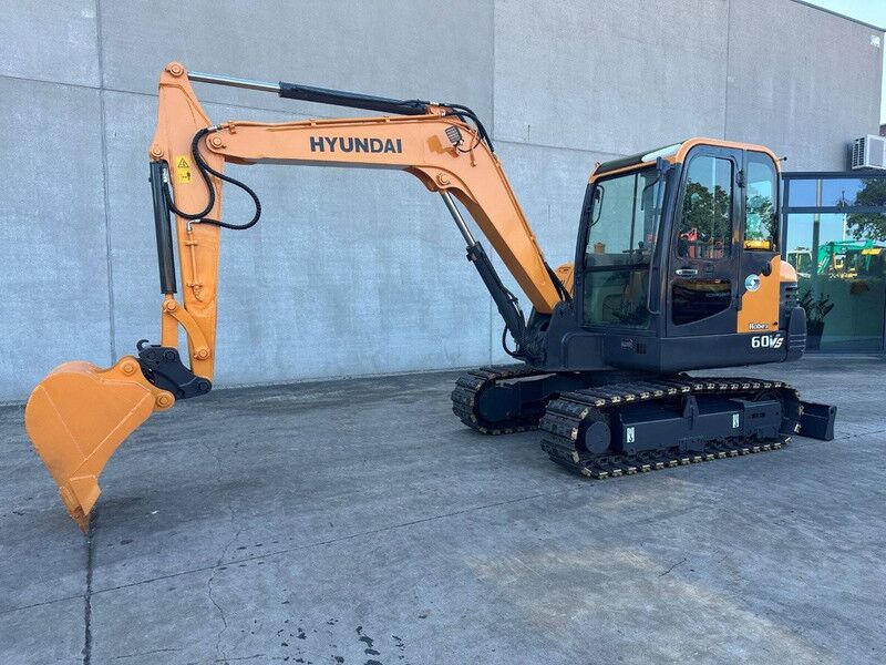Hyundai R60VS - Гусеничный экскаватор: фото 1 Hyundai R60VS - Гусеничный экскаватор: фото 1