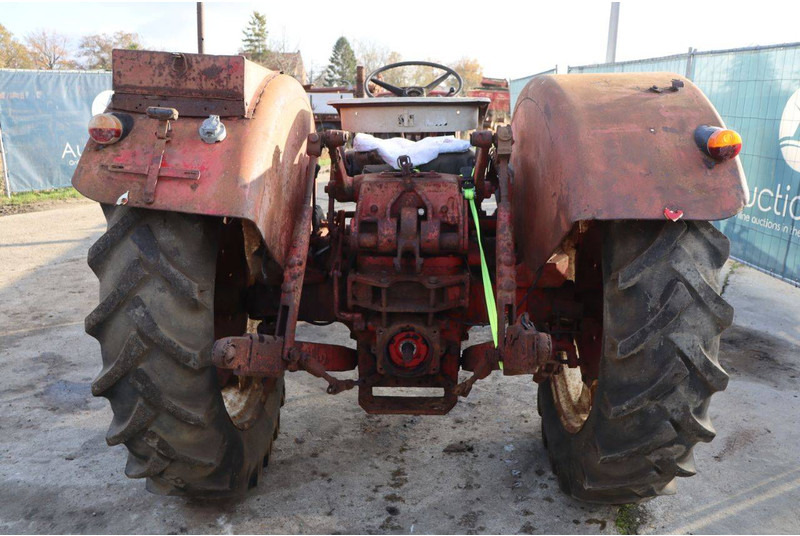 International harvester co 504 D - Трактор: фото 4 International harvester co 504 D - Трактор: фото 4