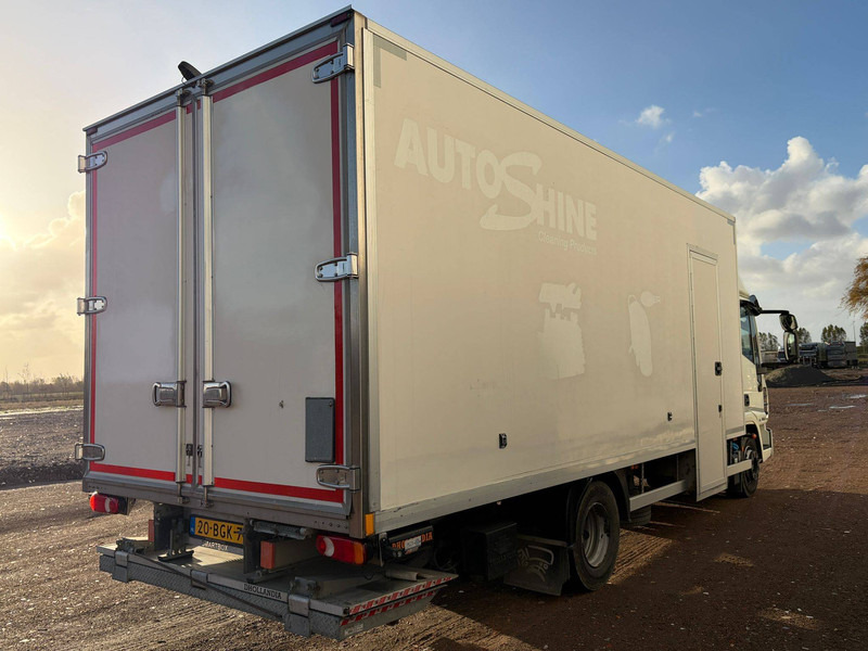 Iveco 120EL - Цельнометаллический фургон: фото 2 Iveco 120EL - Цельнометаллический фургон: фото 2