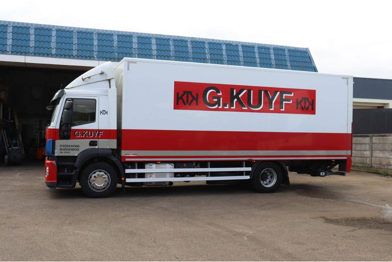 Iveco AD190S/P - Грузовик с закрытым кузовом: фото 1 Iveco AD190S/P - Грузовик с закрытым кузовом: фото 1