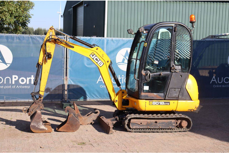 JCB 8018 CTS - Мини-экскаватор: фото 1 JCB 8018 CTS - Мини-экскаватор: фото 1