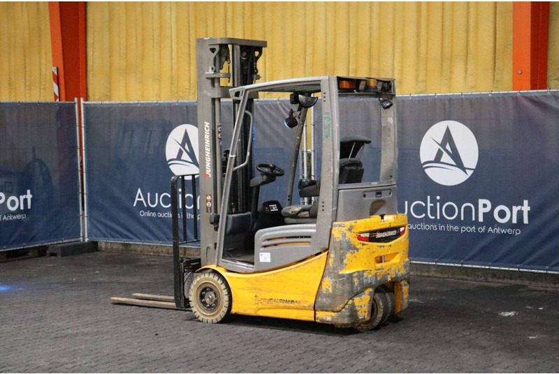 Jungheinrich EFG 215 550DZ - Электропогрузчик: фото 3 Jungheinrich EFG 215 550DZ - Электропогрузчик: фото 3