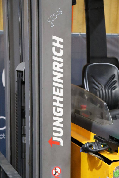 Ричтрак Jungheinrich ETV C16: фото 15 Ричтрак Jungheinrich ETV C16: фото 15