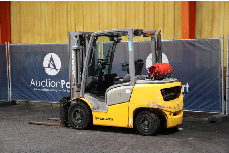 Jungheinrich TFG 425 - Газовый погрузчик: фото 3 Jungheinrich TFG 425 - Газовый погрузчик: фото 3