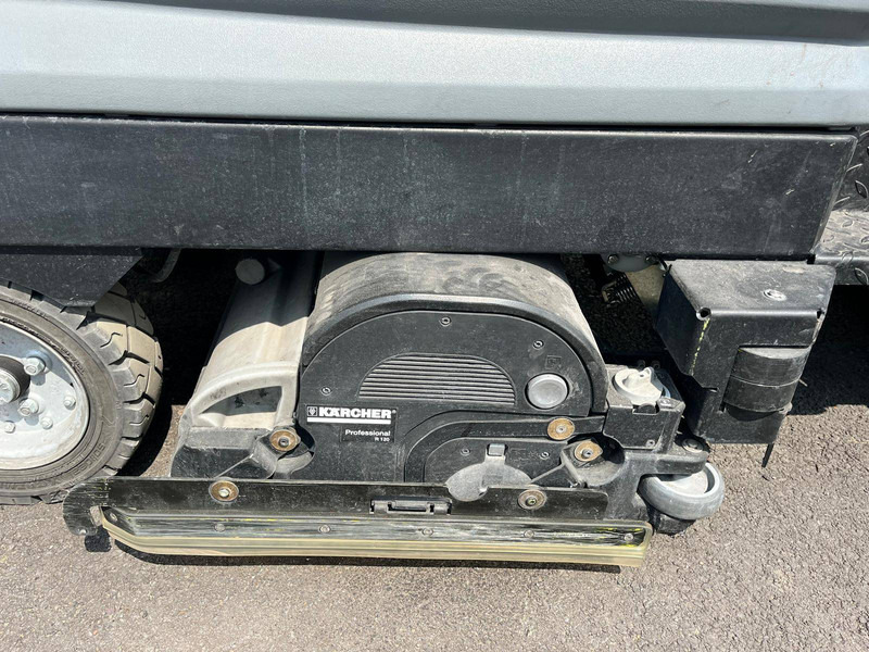 Kärcher R120 - Подметально-уборочная машина: фото 4 Kärcher R120 - Подметально-уборочная машина: фото 4