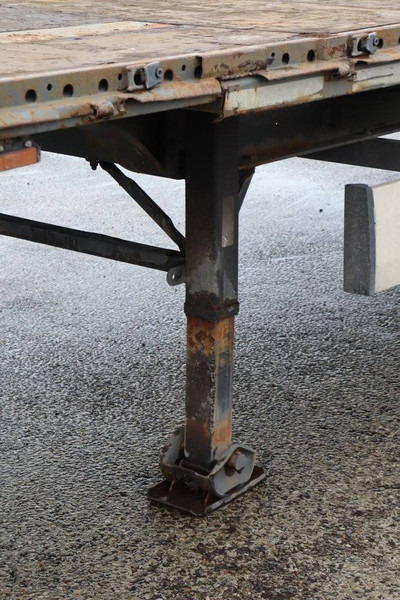 Полуприцеп бортовой/ Платформа Krone SZ: фото 15