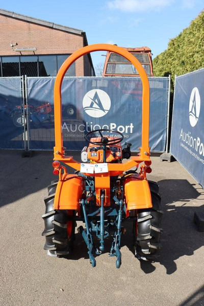 Kubota B5000 - Трактор: фото 4 Kubota B5000 - Трактор: фото 4