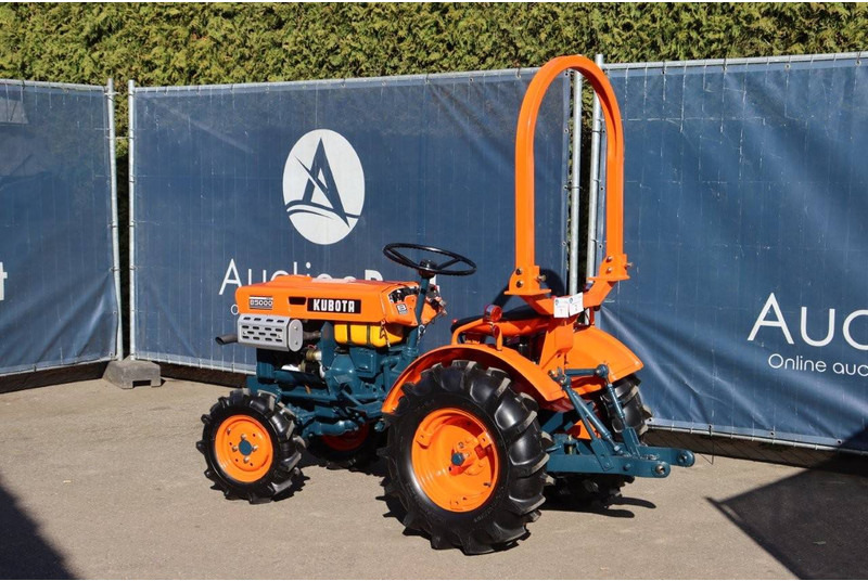 Kubota B5000 - Трактор: фото 3 Kubota B5000 - Трактор: фото 3