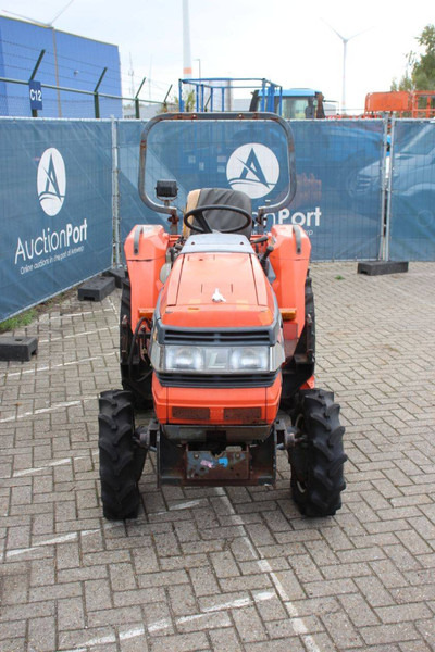 Трактор Kubota GRANDEL GL221: фото 7