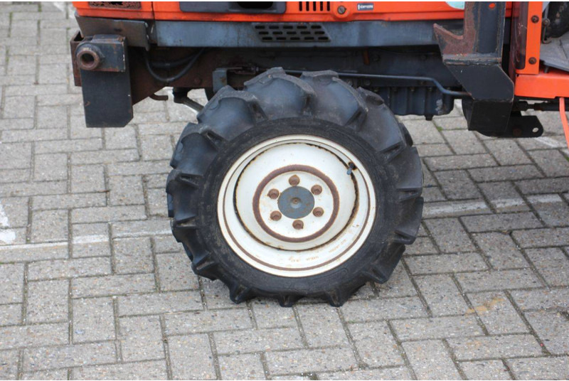 Трактор Kubota GRANDEL GL221: фото 11