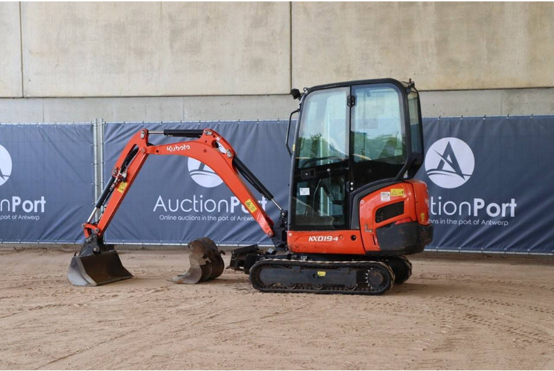 Kubota KX019-4 - Мини-экскаватор: фото 3 Kubota KX019-4 - Мини-экскаватор: фото 3
