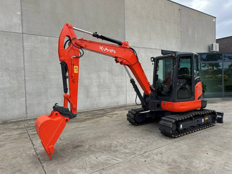 Kubota KX165-5 - Гусеничный экскаватор: фото 1 Kubota KX165-5 - Гусеничный экскаватор: фото 1