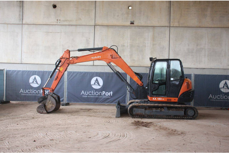 Kubota KX183-3 - Гусеничный экскаватор: фото 2 Kubota KX183-3 - Гусеничный экскаватор: фото 2