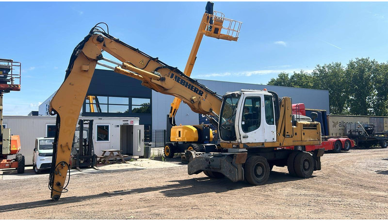 Liebherr A 904 C - Колёсный экскаватор: фото 4 Liebherr A 904 C - Колёсный экскаватор: фото 4