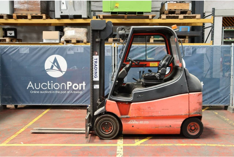 Linde E25-02 - Электропогрузчик: фото 2 Linde E25-02 - Электропогрузчик: фото 2