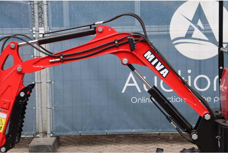 Новый Мини-экскаватор MIVA VA13: фото 16
