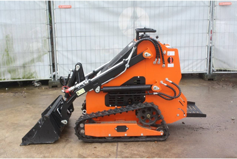 MMS MS36C - Гусеничный погрузчик: фото 1 MMS MS36C - Гусеничный погрузчик: фото 1