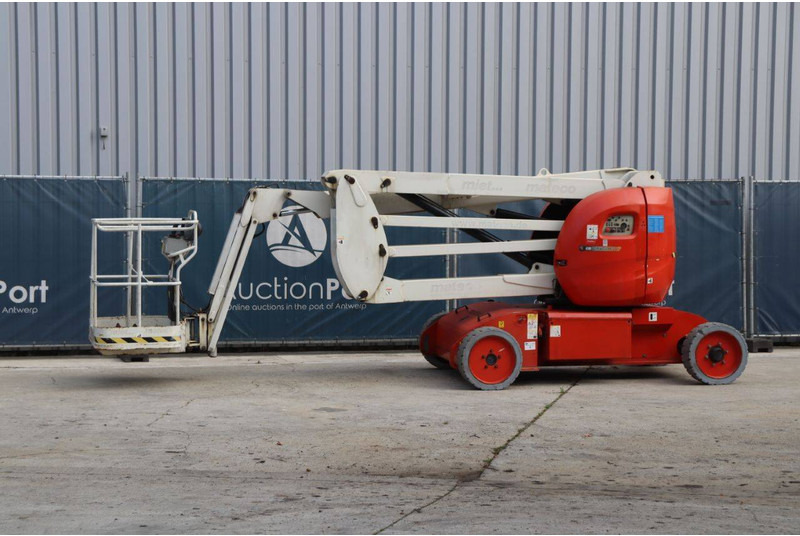 Manitou 150AETJL - Коленчатый подъемник: фото 1 Manitou 150AETJL - Коленчатый подъемник: фото 1