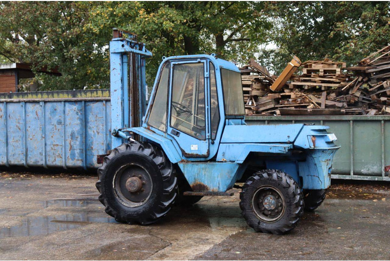 Manitou M430CP - Внедорожный погрузчик: фото 3 Manitou M430CP - Внедорожный погрузчик: фото 3